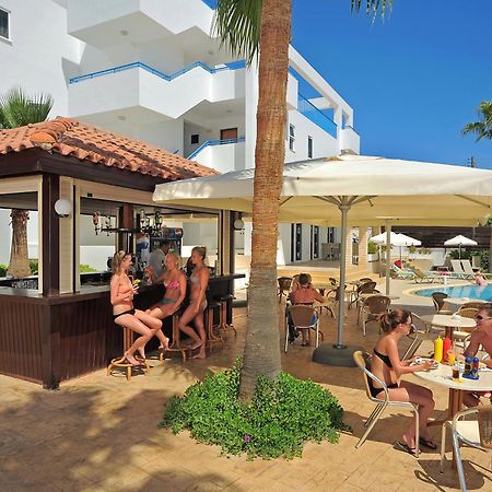 Petrosana Hotel Apartments Aya Napa Dış mekan fotoğraf