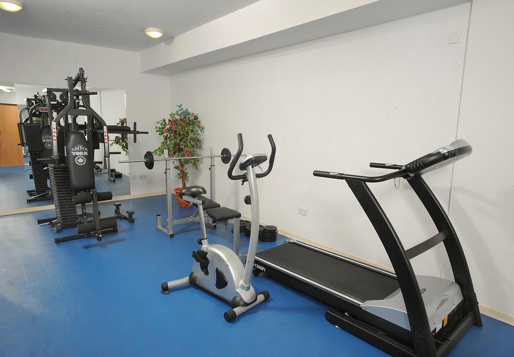 Petrosana Hotel Apartments Aya Napa Dış mekan fotoğraf